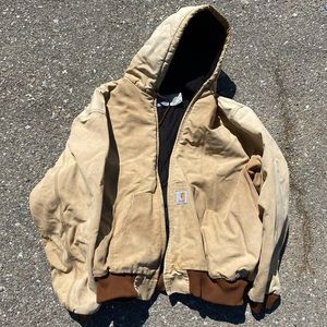 Carhartt jacket | distressed